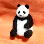 手足短め　座るパンダ　羊毛フェルト　ハンドメイド　2022/1/26