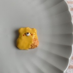 オムライスなくまのブローチ(ほほにケチャップ)
