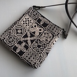 foresttile &anemoneスマホポーチポシェット