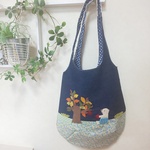 風景画のような刺繍アップリケバッグ♪りんごの木の下で