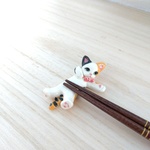 送料無料！ヘソ天猫箸置き（三毛２）