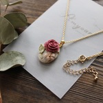 小さな1輪のバラ＊ネックレス＊antique pink