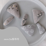 snow2ta様専用 ヘアアクセサリー 刺繍ピン