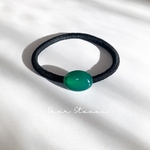 グリーンオニキスの髪飾り（ヘアゴム）天然石 パワーストーン  -onyx