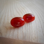 レッドアケードイヤリング/ピアス（14×10ｍｍ）