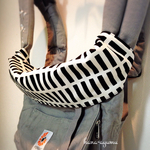 抱っこ紐首回りカバー◆アルテック風×ブラック