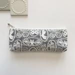 ミナペルホネン・jungle  relief のマチつきペンポーチ 18cm