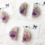 Half moon ☽･:*  レジン ドライフラワー  半月 ピアス / イヤリング / 樹脂ノンホールピアス