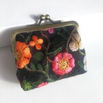 再販♡ インド刺繍＊がま口ポーチ    ギフト プレゼント