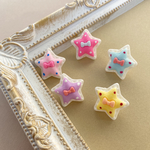 【再販ボタン】可愛いスイーツシリーズ  カラフルお星さまの砂糖菓子のボタン☆1セット5色各1個ずつ入り☆入園グッズの装飾にオススメ！！