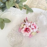 【新作】山桜とレースフラワーのコサージュ