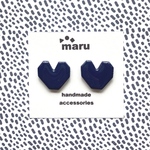 ▲▽ Heart ♡ navy ▲ studs ▽▲ 