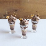 贅沢チョコのパグチョコパフェ！