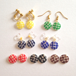 カラフル♡チェックボタン【イヤリング or ピアス】
