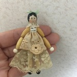 ペグドール風ミニチュアドール・ウッドビーズの人形