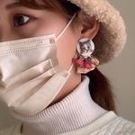 《送料無料》ピンク 猫 チェコガラスボタン インド刺繍リボン ピアス