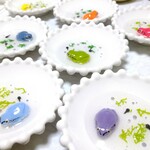 虹色アマガエル(小物置き)