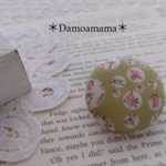 ＊435＊愛らしい抹茶ミルクカラー…＊リバティと本革＊ちょっぴり特別な…＊まんまるブローチ＊ヘアゴム・クリップにも＊　ジョアンナ