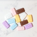 【素材】MILKチョコレート🍫のプラパーツ 6色 各2個 計12個