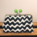 【再販】なみなみがま口ポーチ☆化粧ポーチ 通帳ケース