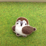 スズメさんブローチ