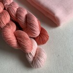 《1》茜染め　20/4　
