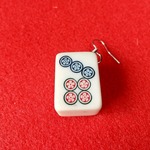 片耳ピアス　麻雀牌