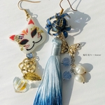 猫面と鬼灯と蒼彼岸花の和風ピアス　イヤリングレジン鬼灯とロングタッセル☆着物やセレモニーなどの和装小物にも☆