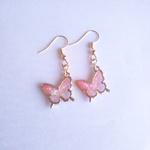 花色蝶々のピアス(サクラ)
