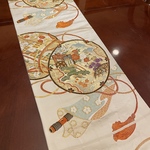豪華刺繍　正絹帯で作ったテーブルランナー1289