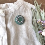 刺繍ブローチ