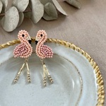《animaux・ビーズ刺繍》大人フラミンゴイヤリング