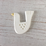 とりさんブローチ　陶器風