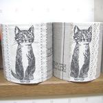 **おすまし猫のペーパーカバー**　A