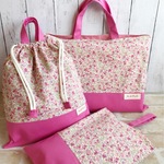 a様オーダー品　　お名前刺繍入り☆花柄のレッスンバッグ