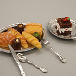 ミニチュア金属製 シルバー（キラキラタイプ） 食器セット