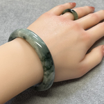本翡翠バングル(内周18.4㎝)特別価格