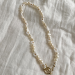 淡水パールネックレス　White×gold flower   ビーズネックレス