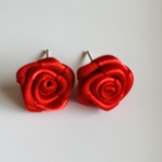 赤薔薇ピアスＮｏ．140