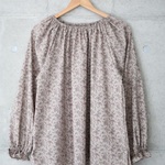 【期間限定SALE♡3/31まで】リバティ＊ギャザーブラウス （9号)