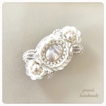 Shell flower   ビーズ刺繍ブローチ