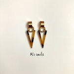 クールで大人かっこいい☆人気のべっ甲柄ピアス.イヤリング 樹脂ピアス.樹脂イヤリング ノンホールピアス.ノンホールイヤリング