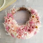 【特集掲載】Jolie botanique＜Vent doux＞＊受注制作＊ハーフムーンリース＊プリザーブドフラワー＊お花＊ギフト＊結婚祝い＊新築祝い＊お誕生日祝い＊春