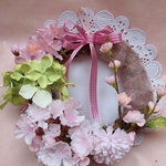 送料無料　春リース　桜　マム　紫陽花