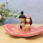 ミニひな人形　「桃雛」　陶器