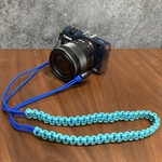 アウトドアコードのカメラストラップ　ブルー×アクアマリン