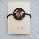 刺繍ヘアゴム🌷　no.798　くるみボタン　💛送料無料💛　
