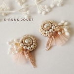 【再販】ピンクな刺繍イヤリング/ピアス