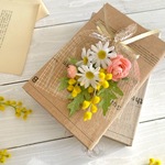 花言葉“感謝•希望”のミニ花束♡　　　　　アーティフィシャルフラワー　ミニ花束　ミニブーケ　スワッグ　卒業祝い　入学祝い　退職祝い　送別　お祝い　記念日　ギフト　プチギフト　誕生日　送別会　プレゼント