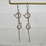 イニシャルDのピアス2　キュービックジルコニア　金具変更可